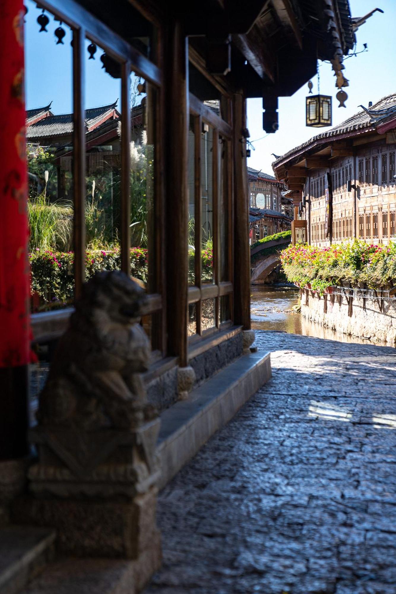 Jun Bo Xuan Boutique